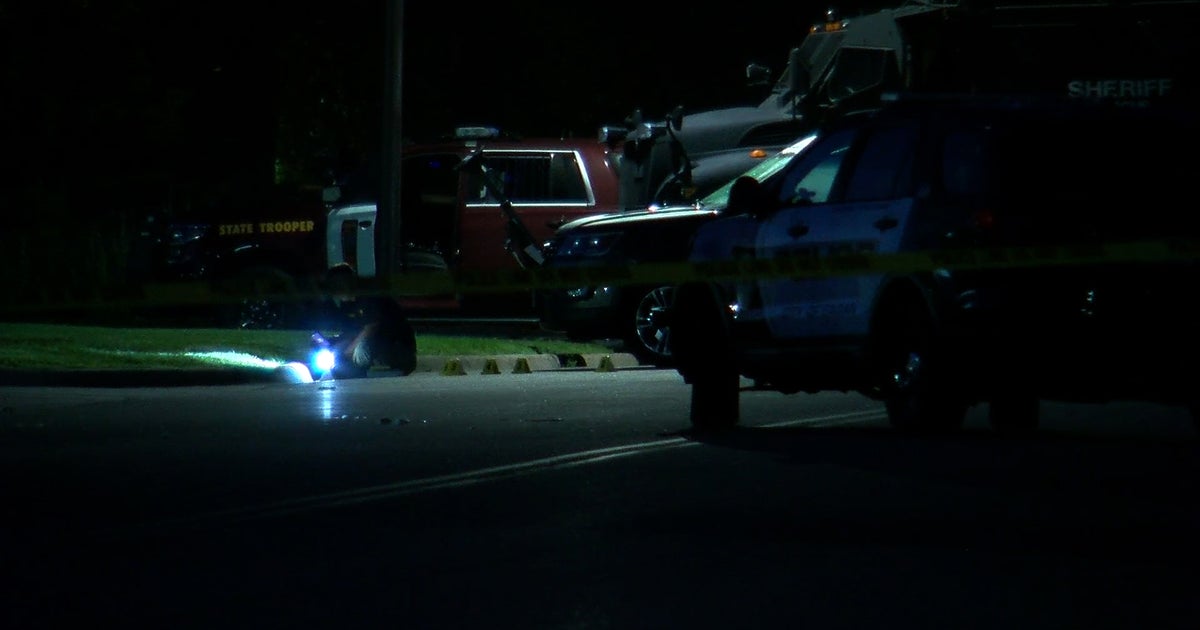 Family Of Man Who Died After Eagan Standoff Wants Answers CBS Minnesota