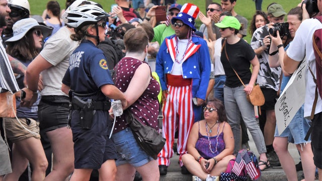 ice-protest-5.jpg 