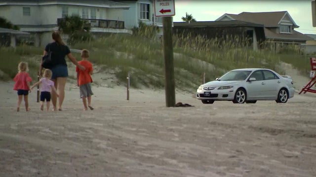driving-on-beach.jpg 