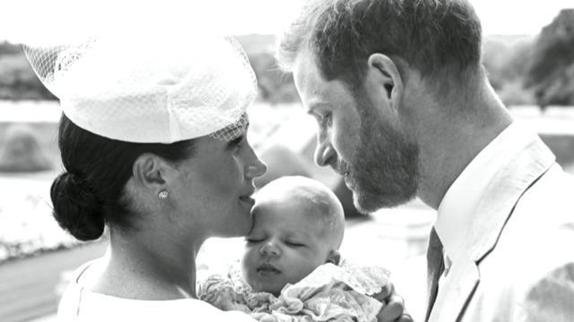 cbsn-fusion-royal-family-shares-photos-baby-archie-christening-windsor-castle-thumbnail-1887174-640x360.jpg 