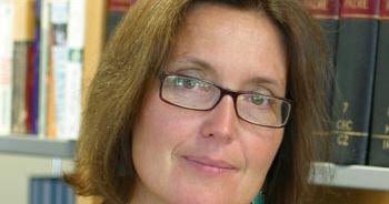 American scientist Suzanne Eaton's body found in Greece on island of(01)