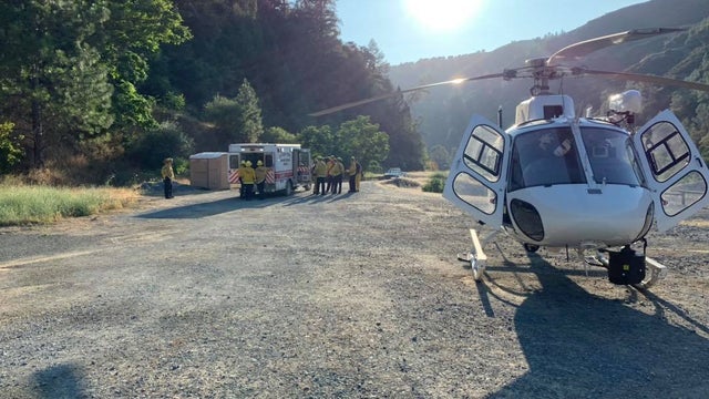 helicopter-transports-injured-climber-e28093-chp-valley-division.jpg 