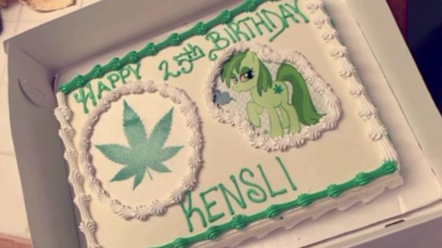 marijuanacake-1.jpg 