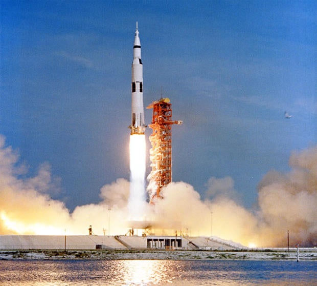 apollo-11-blasts-off-nasa-620-tall.jpg 