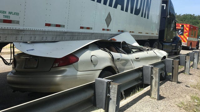 uxbridgecrash.jpg 