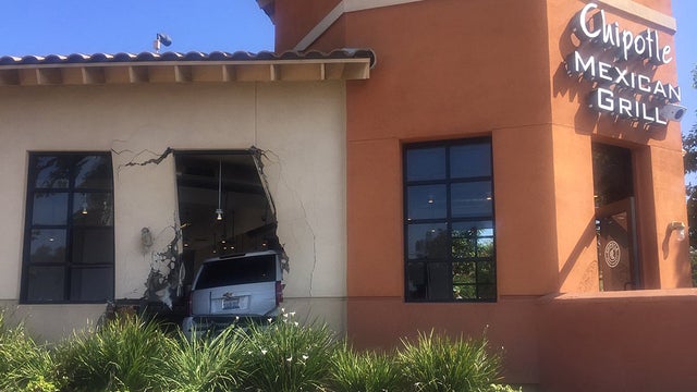 SUV-into-Chipotle.jpg 
