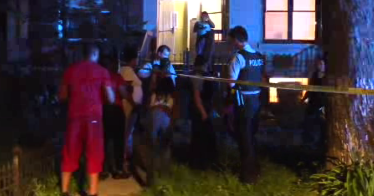 Four People Shot In East Garfield Park - CBS Chicago