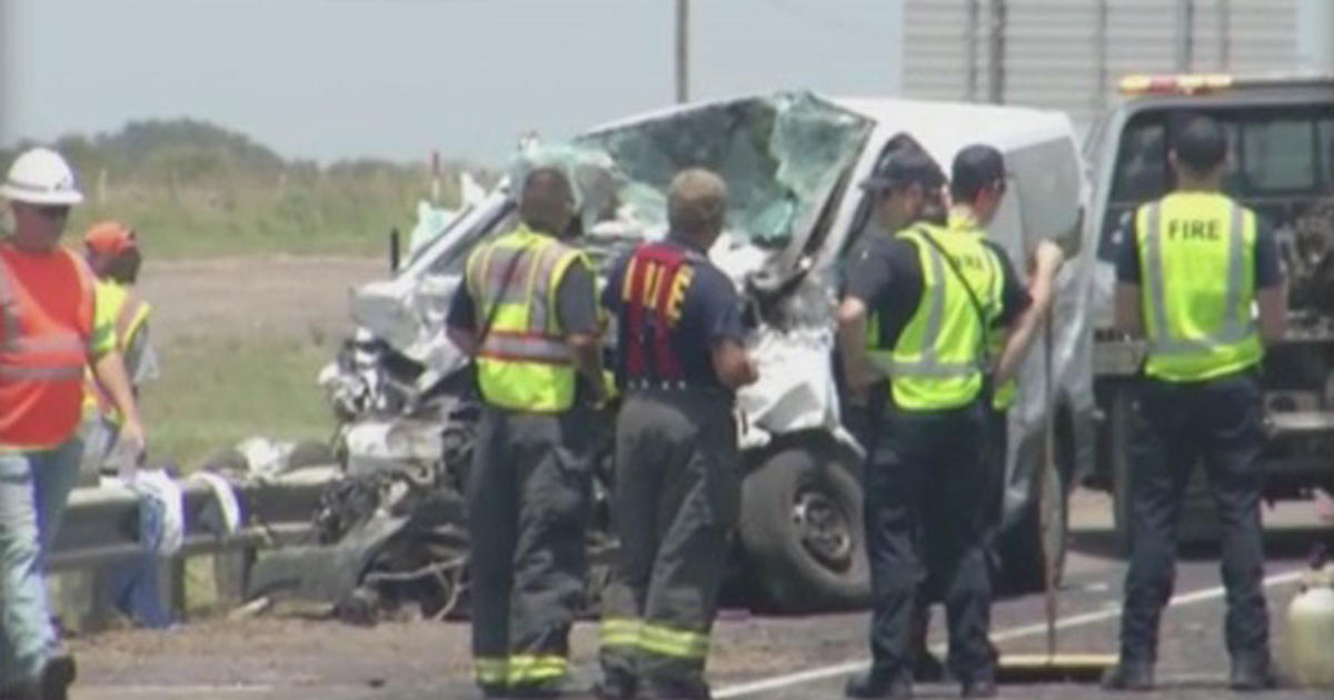 2 Children Among 5 Dead After 3-Vehicle Crash In South Texas - CBS Texas