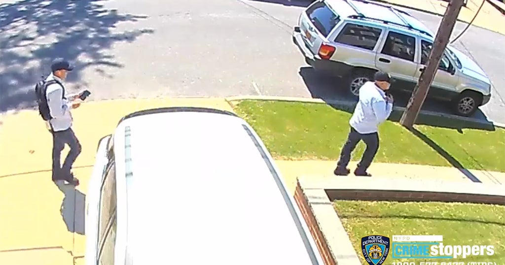 Investigators Seek Suspects In String Of Queens Burglaries - CBS New York