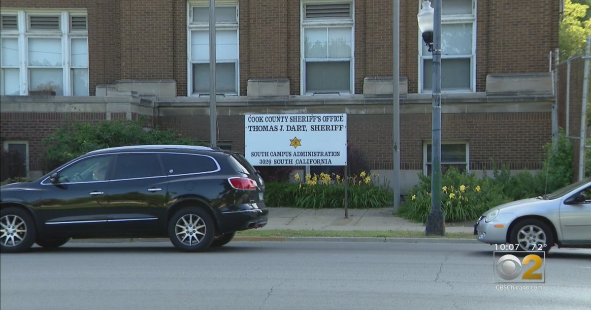 cook-county-correctional-officer-tests-positive-for-coronavirus-cbs