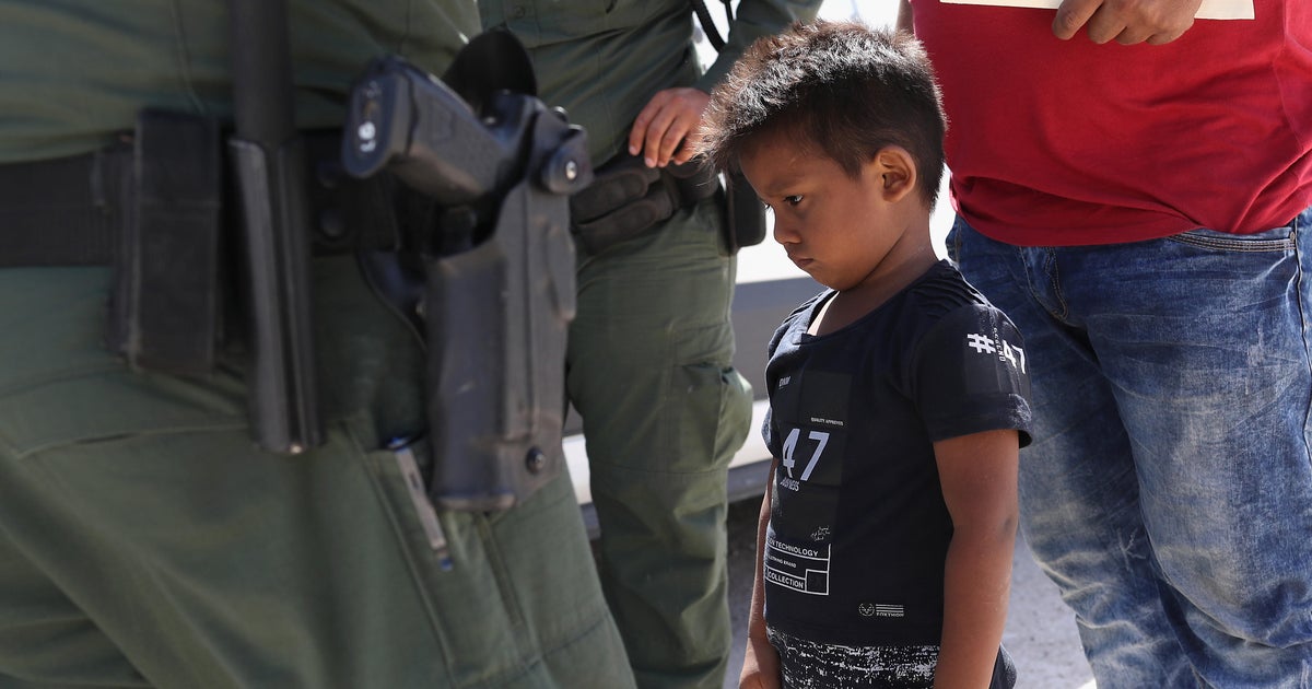 Family separation policy: 900 migrant children have been separated from ...