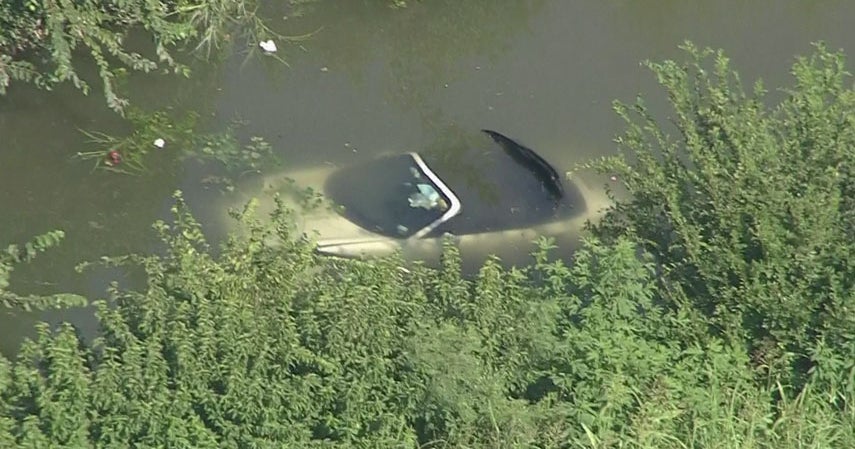 1 Dead After Car Goes Over Bridge, Into Creek In Coppell - CBS Texas