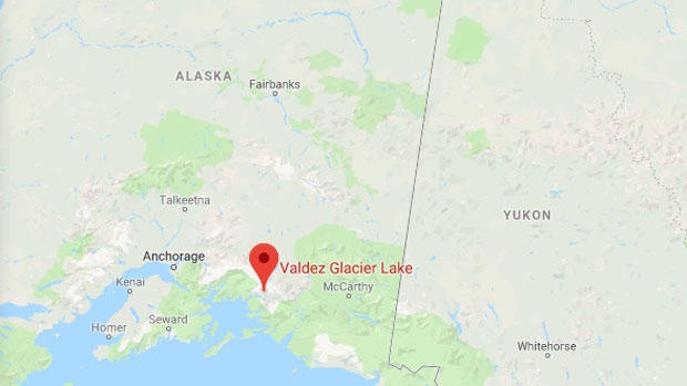 valdez-glacier-lake.jpg 