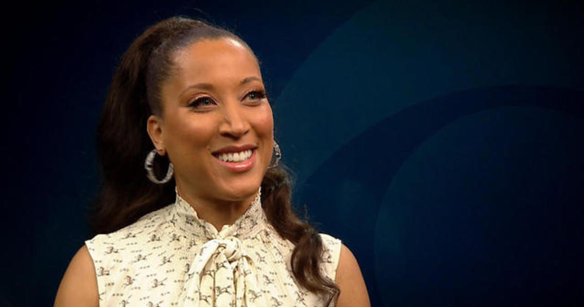 Robin Thede Makes History On A Black Lady Sketch Show Cbs News 1120