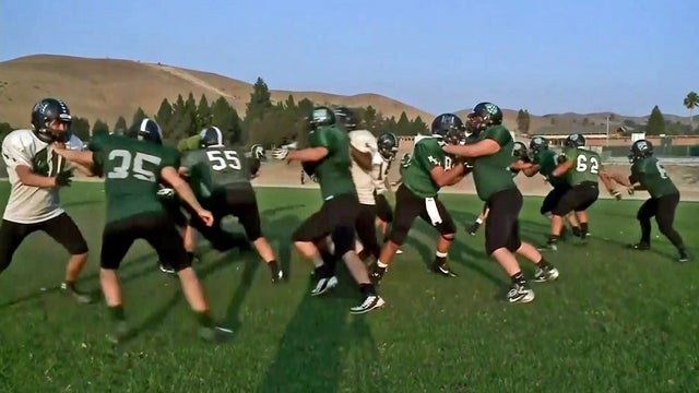 football.jpg 