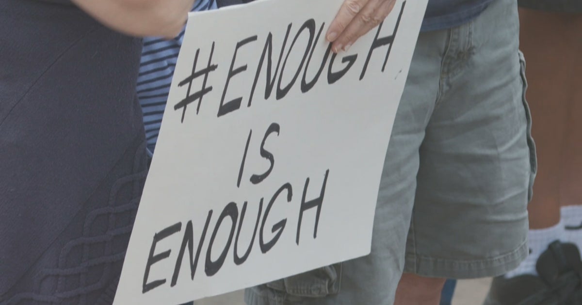 Demonstrators Gather At State Capitol To Push For Change In Gun Laws ...