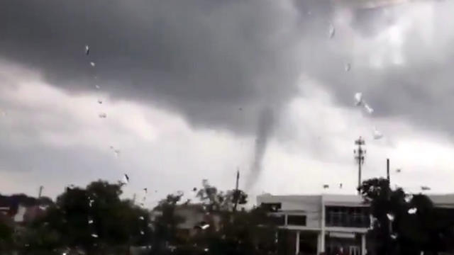 Tornado.jpg 