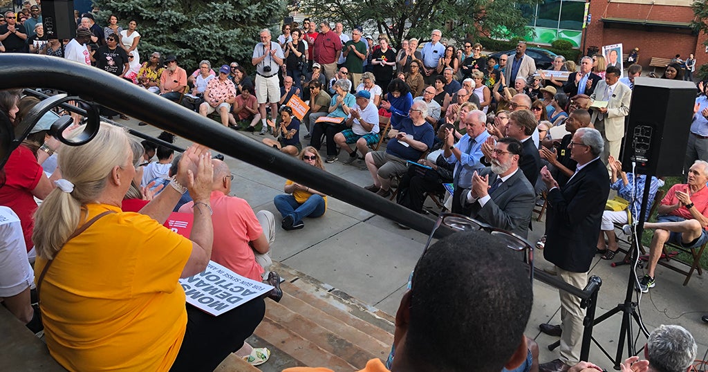 Hundreds Gather In Squirrel Hill To Call For Gun Control Reform - CBS ...