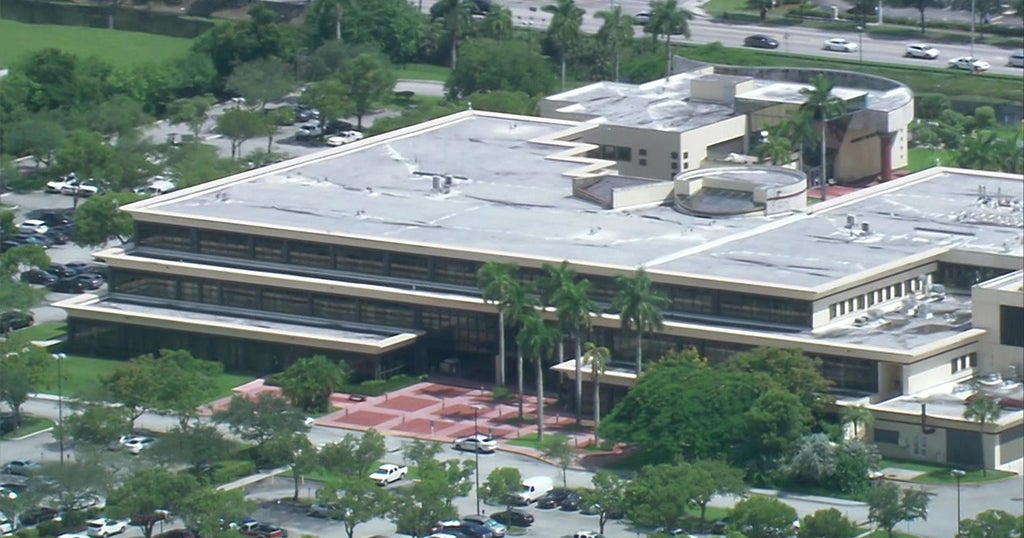 MiamiDade Police Looking For Suspect Who Left Gun At Doral