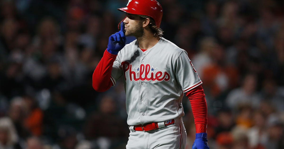 Harper homers, Phillies shut down slugging Braves 3-0 in Game 1 of