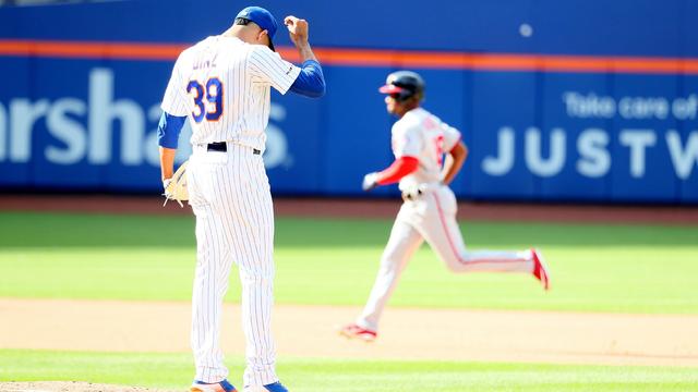 Baseball Falls to NYU in Series Finale - Washington University in