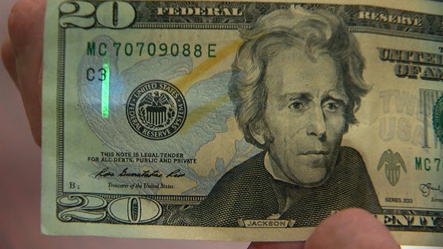 counterfeit-money.jpg 
