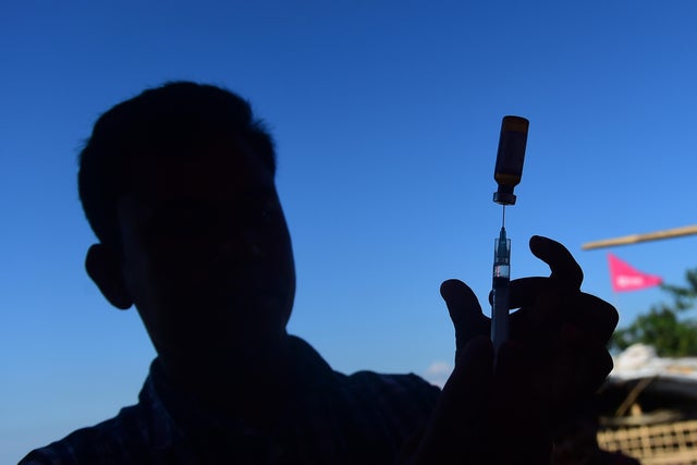 BANGLADESH-MYANMAR-UNREST-REFUGEE-ROHINGYA 