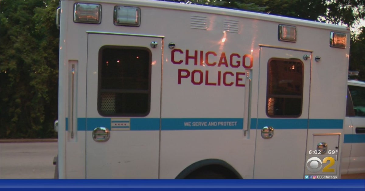 Shooting Near Calumet Park Leaves One Man Dead - CBS Chicago