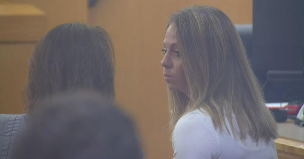 Jury Selection In Amber Guyger Murder Trial Starts Friday - CBS Texas