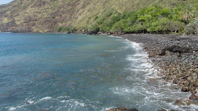 kealakekua-bay-state-historical-park.jpg 