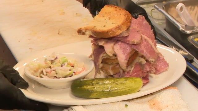 Reuben-Sandwich.jpg 