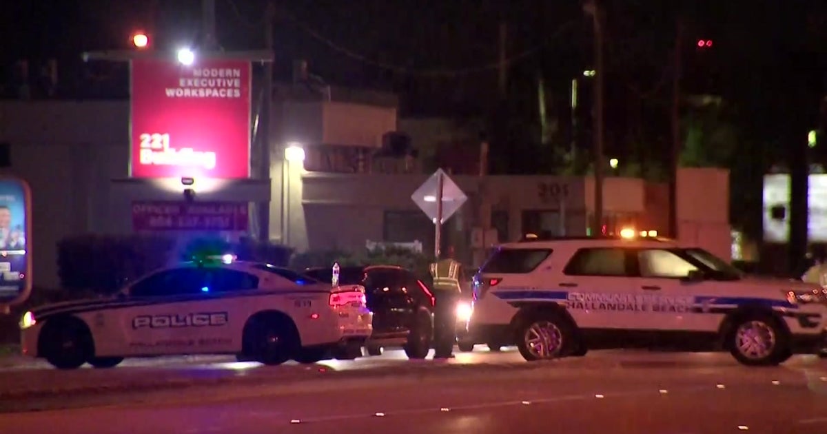 Police Man Wounded In RoadRage Shooting In Hallandale Beach CBS Miami
