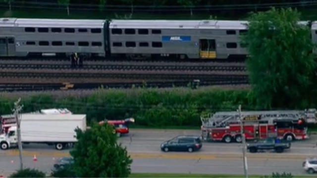 Arlington_Heights_Metra_Train_Accident_0827.jpg 