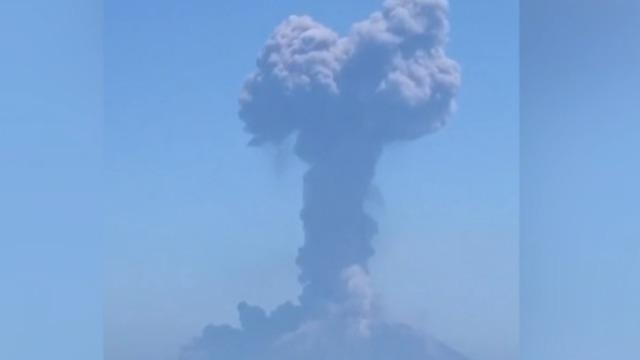 cbsn-fusion-stromboli-volcano-erupts-again-2019-08-28-thumbnail-1922448-640x360.jpg 