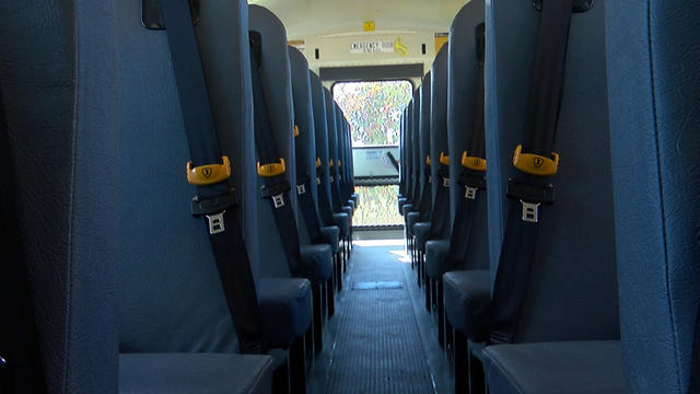 School-Bus-Seat-Belts.jpg 