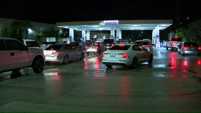 Costco-Gas-Line.jpg 