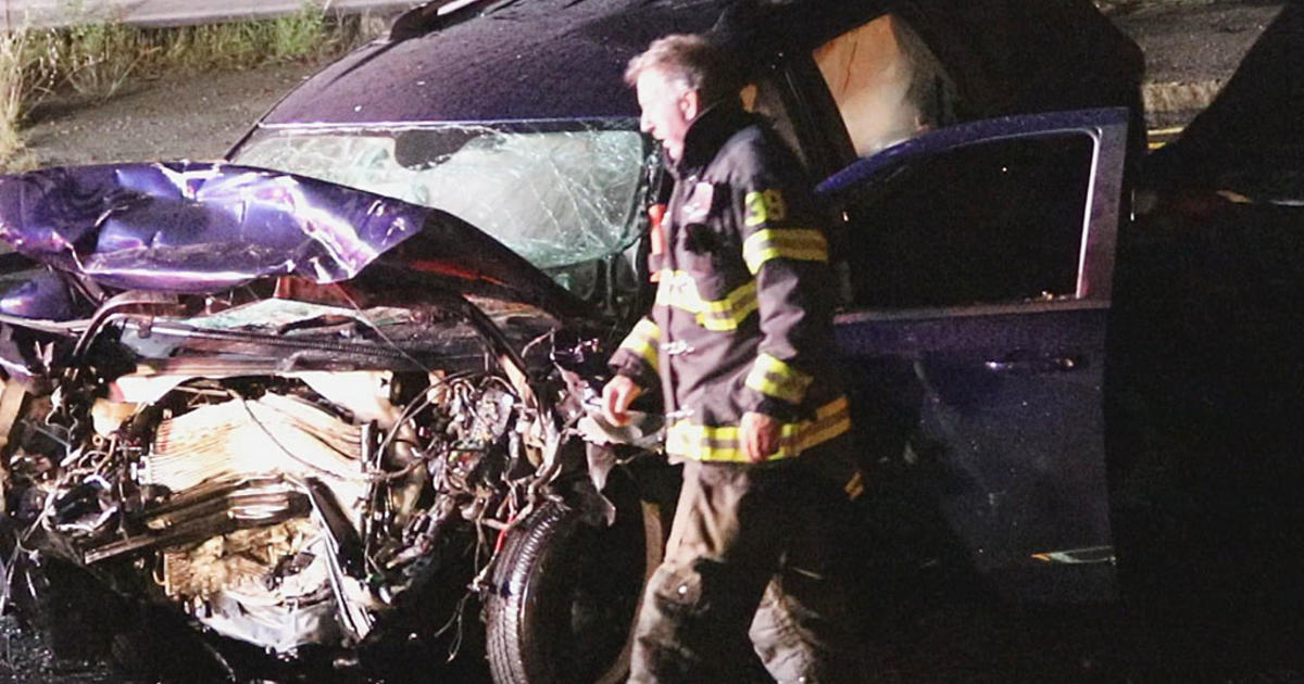 2 Dead After Wrong Way Driver Causes Crash On Route 1 State Police Say Cbs Boston 3560