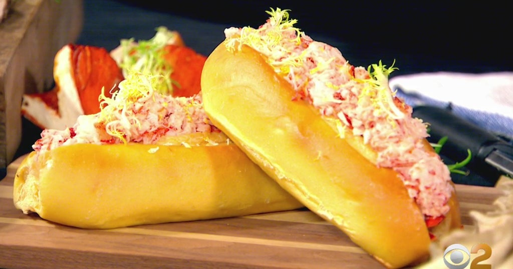 Preparing A NextLevel Lobster Roll For Your Labor Day Party CBS New York