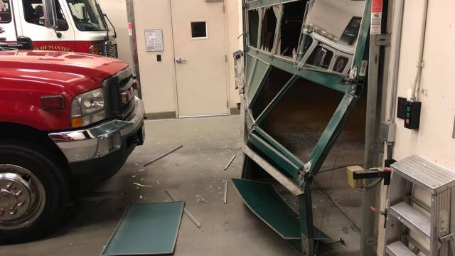 manteca-fire-station-crash.jpg 
