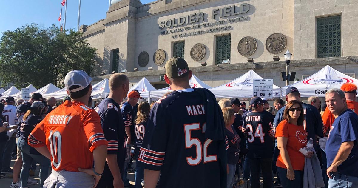 Hours Before Chicago Bears Home Opener, New Ticket System Creates A Bit
