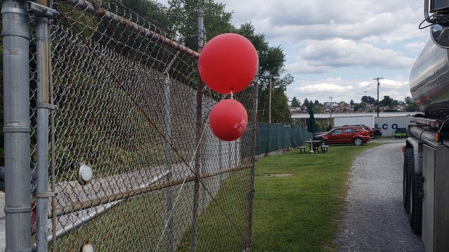 redballoonscarnegie.jpg 
