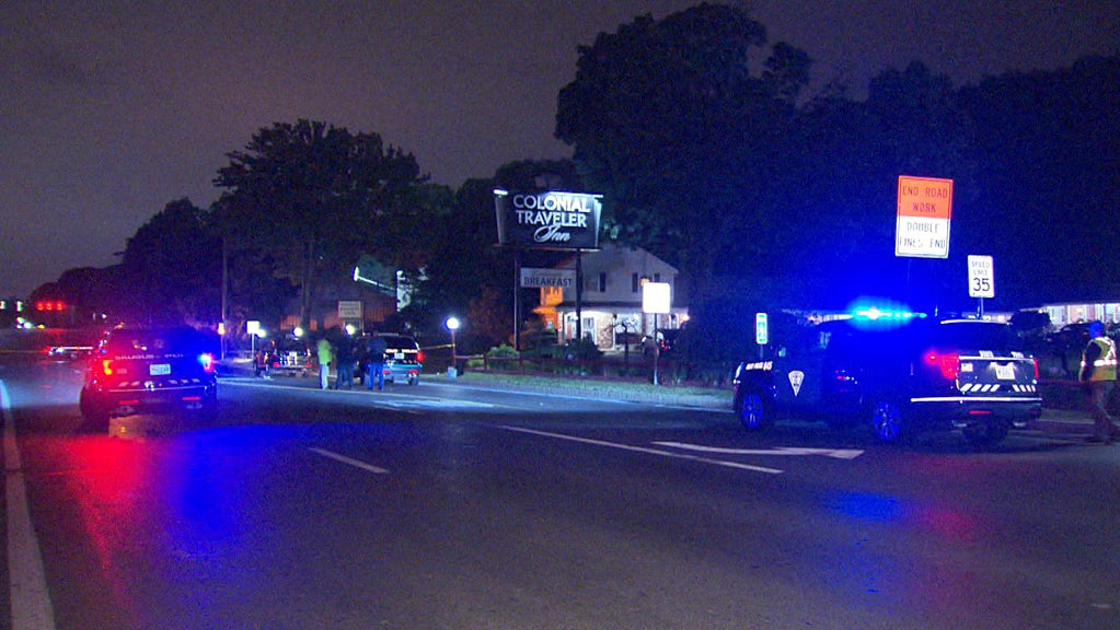 2 Hit By Car In Saugus, Woman Critically Hurt CBS Boston