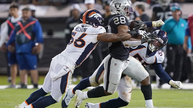 Denver-Broncos-Oakland-Raiders-30.jpg 