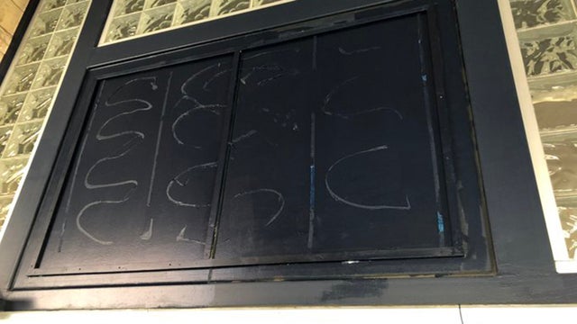 felipe-vazquez-sign-1