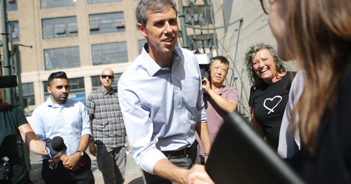 Beto O'Rourke Tours Skid Row During SoCal Visit - CBS Los Angeles