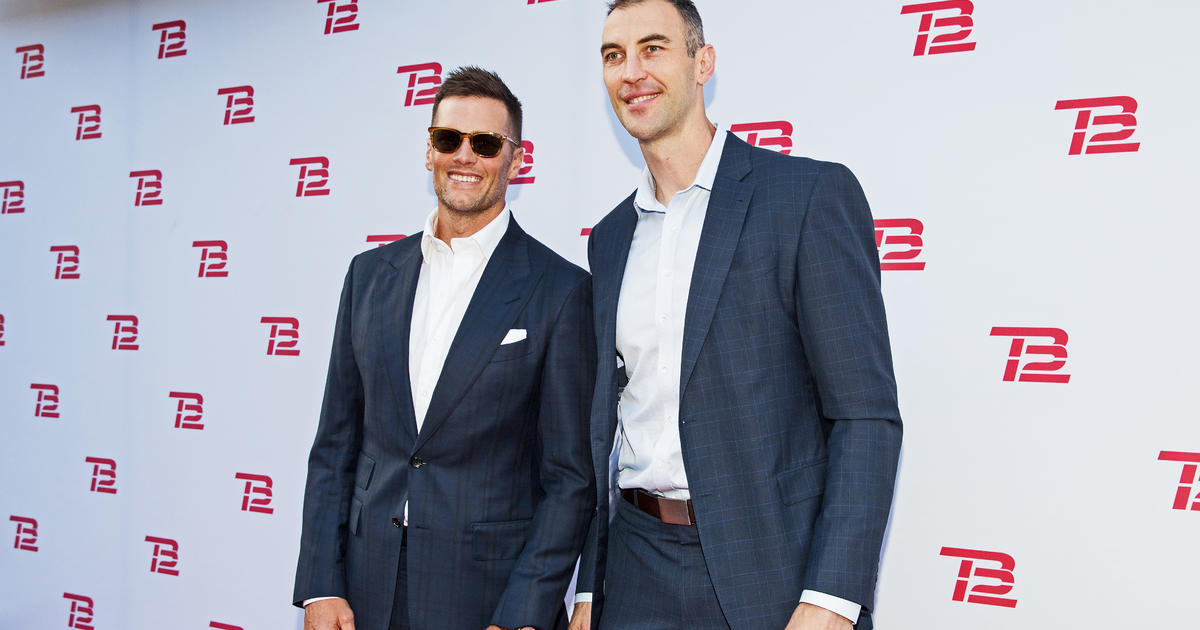 Tom Brady celebrates grand opening of TB12 Boston – Boston Herald