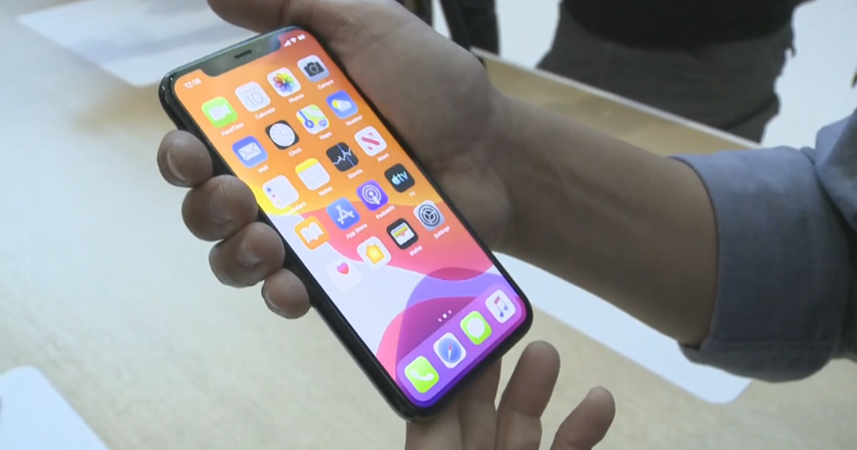 Customers Eager To Purchase New iPhones Line Up Outside Center City ...