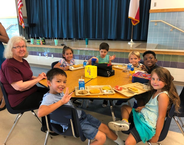 Intergenerational lunch 