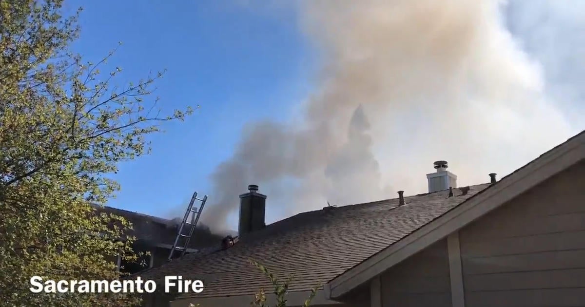 3 North Sacramento Homes Damaged In Fire - CBS Sacramento