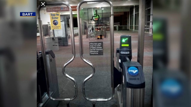 BART-swing-style-fare-gate.jpg 